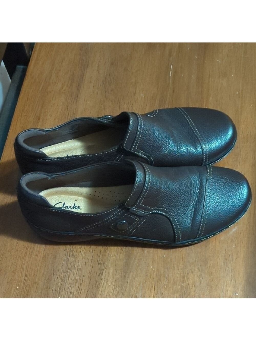 Clarks Brown Leather Slip On Shoes Size 10 Work Career Church Comfy